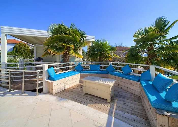 Piano Villa *