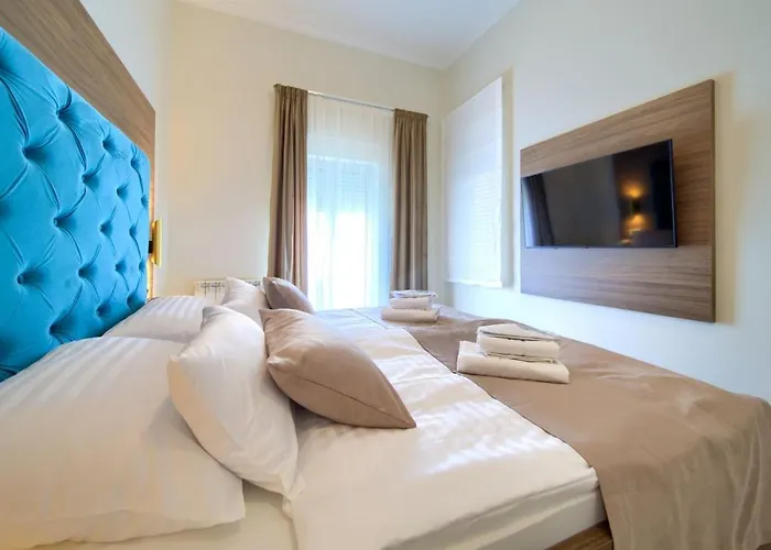 Piano * Pinezici (Krk)