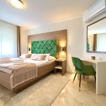 Piano Villa Pinezići