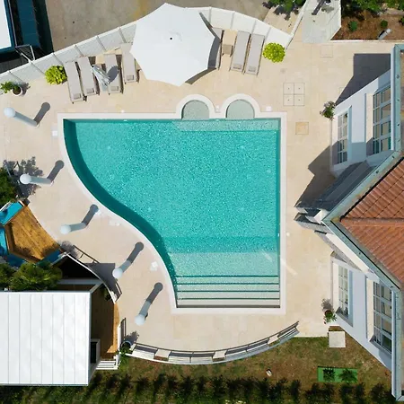 Piano Villa